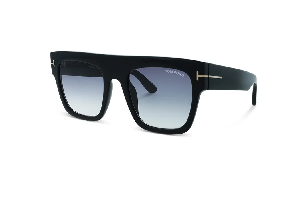 משקפי שמש Tom Ford מסגרת מרובעת בגוון שחור