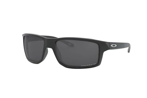 משקפי שמש Oakley מסגרת מרובעת  בצבע שחור ועדשות אפורות