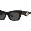משקפי שמש Dolce & Gabbana מסגרת חתולית  בצבע שחור ועדשות אפורות