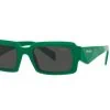 משקפי שמש Prada מסגרת מרובעת  בצבע ירוק - יבוא מקביל
