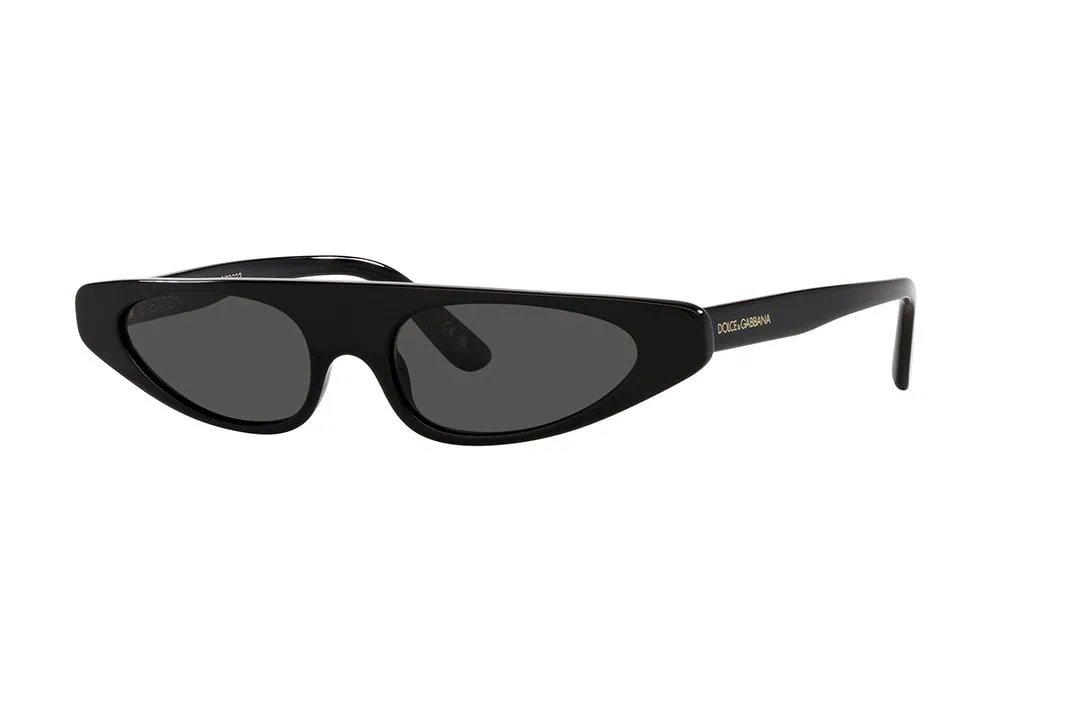 משקפי שמש Dolce & Gabbana מסגרת גאומטרית בצבע שחור ועדשות אפורות