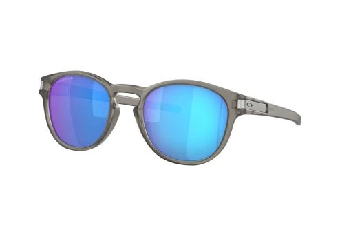 משקפי שמש Oakley מסגרת עגולה בצבע אפור ועדשות פולארויד כחולות